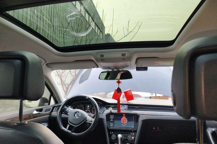 Used Volkswagen Magotan 2019 330TSI DSG Luxury Model China V Standard
