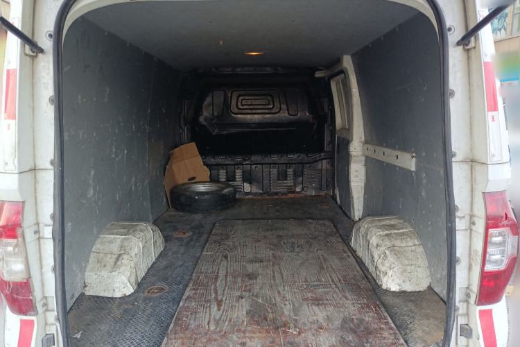 Used SAIC MAXUS EV30 2021 Pure Electric Smart Logistics Expert with Long Wheelbase—CATL