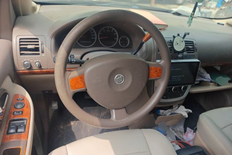 Used Buick GL8 2006 Lu Zun 3.0L CT Comfort Edition