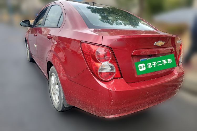 Used Chevrolet Aveo Sonic 2011 Sedan 1.4L Manual Transmission SE