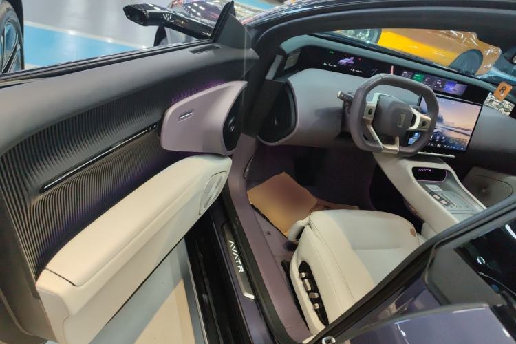 Used Avatr 12 2023 650 Three-Laser Four-Wheel Drive Performance Edition Driver Seat