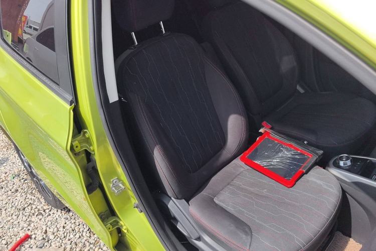 Used CHANGAN Benni 2014 1.4L IMT Luxury Model with Sunroof
