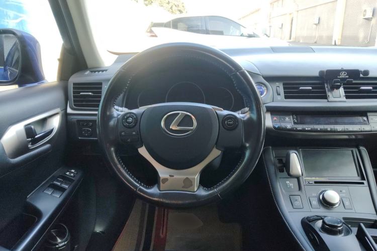 Used Lexus CT 2014 CT200h Elite Edition Monochrome
