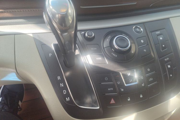 Used Buick GL8 2018 28T Prestige Version China VI Standard