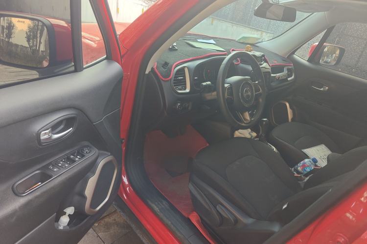 Used Jeep Renegade 2017 180T Automatic High-Energy Version