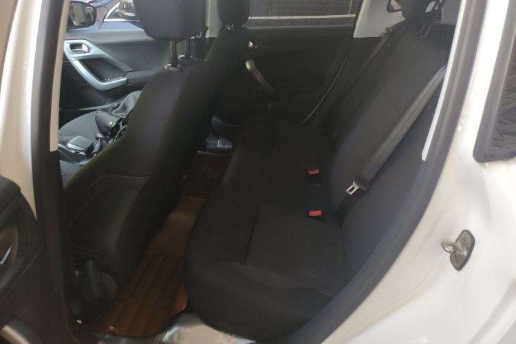 Used Peugeot 2008 2014 1.6L Automatic Fashion Edition
