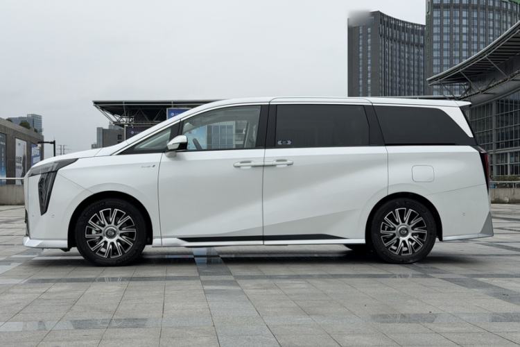 Used GAC Trumpchi E9 2025 E9 Superfast Charging – Master Series
