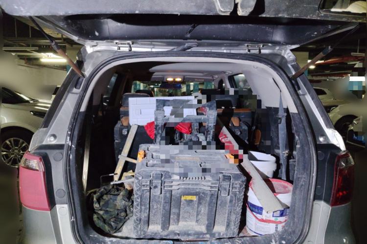 Used CHANGAN OSHAN CX70 2016 1.6L Manual Luxury Model Trunk