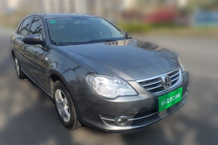 Used Volkswagen Bora 2012 1.6L Automatic Fashion Edition Front Right 45 Deg