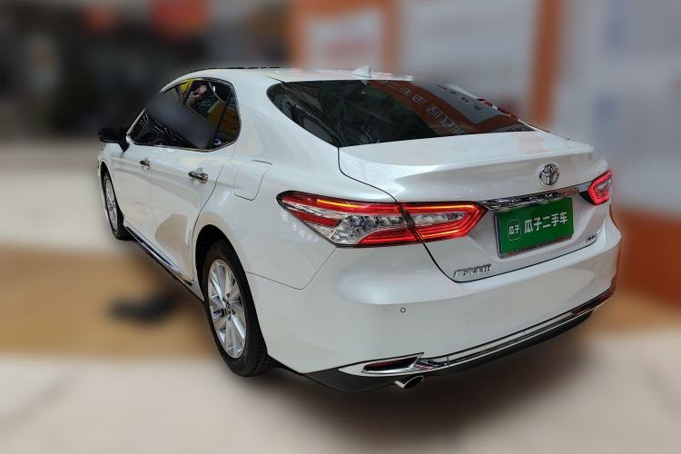 Used Toyota Camry 2023 2.0G Luxury Edition
