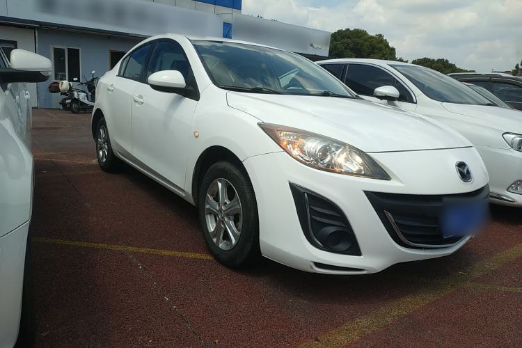 Used Mazda 3 2015 Sedan 1.6L Manual Comfort Model Front Right 45 Deg