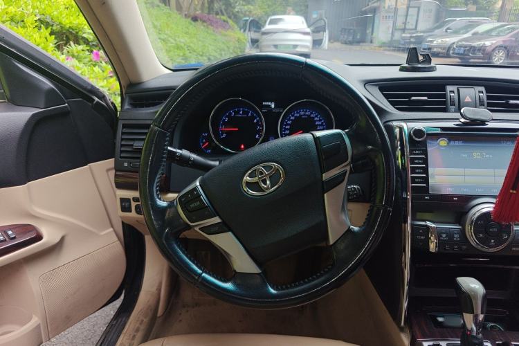 Used Toyota Reiz 2012 2.5V Fengdu Elite Stylish Edition