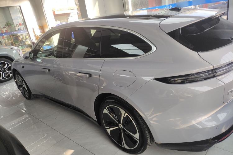 Used Nio ET5T 2025 75 kWh Touring Exterior 3