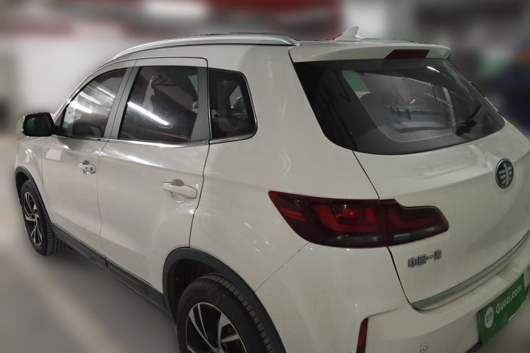 Used Bestune X40 2019 1.6L Automatic Luxury Edition China VI
