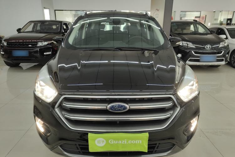 Used Ford Kuga 2019 EcoBoost 180 Two-Wheel-Drive Platinum Edition China VI Standard
