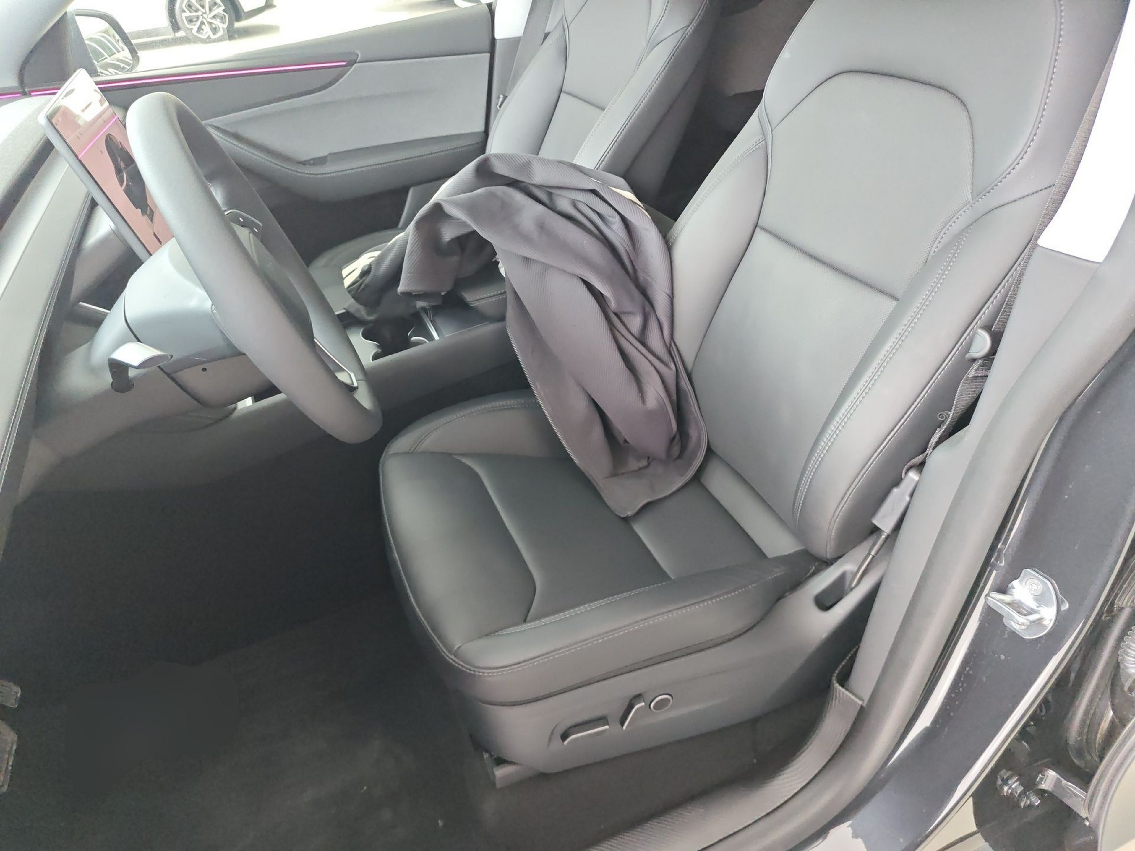Avant de la voiture