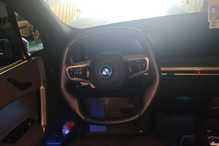 Used BMW iX 2023 xDrive40