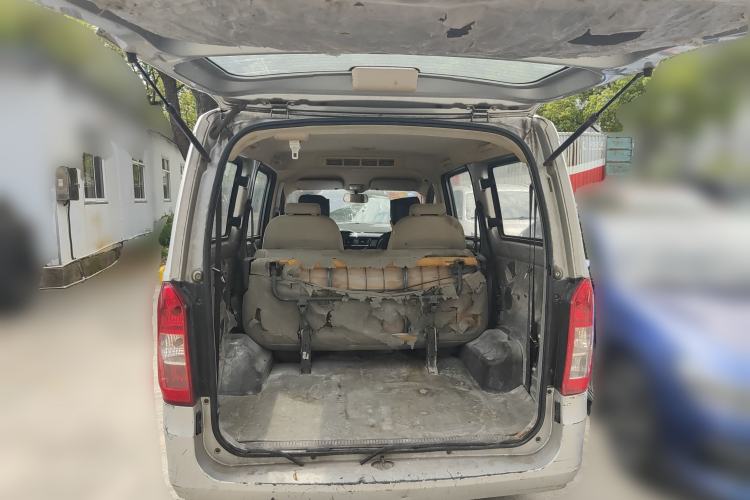 Used Wuling Rongguang V 2016 1.2L Standard Version Trunk