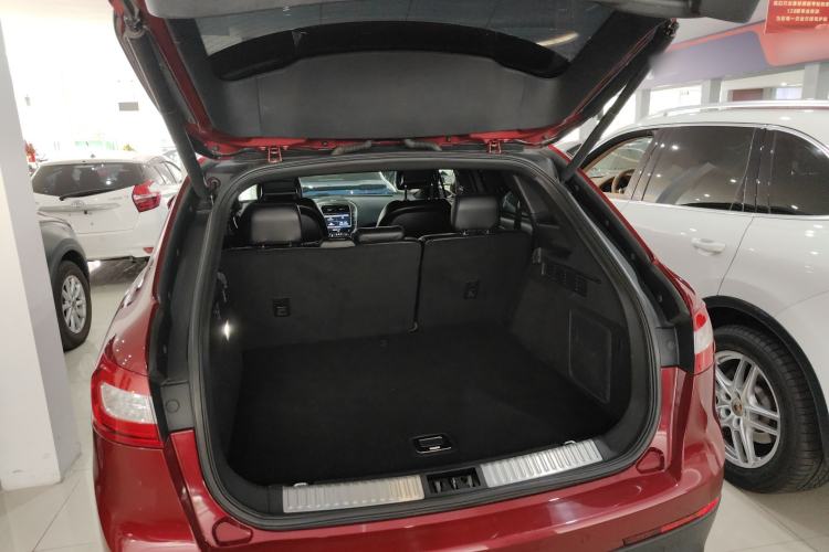 Used Lincoln MKX 2015 2.7T Four-Wheel Drive Prestige Edition Trunk