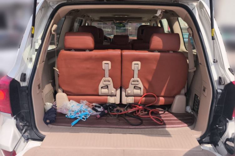 Used Toyota Land Cruiser 
