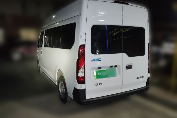 Used JMC E Fushun 2025 Model, Open Window Version, 53.58 kWh, Mid-axle, Mid-roof
