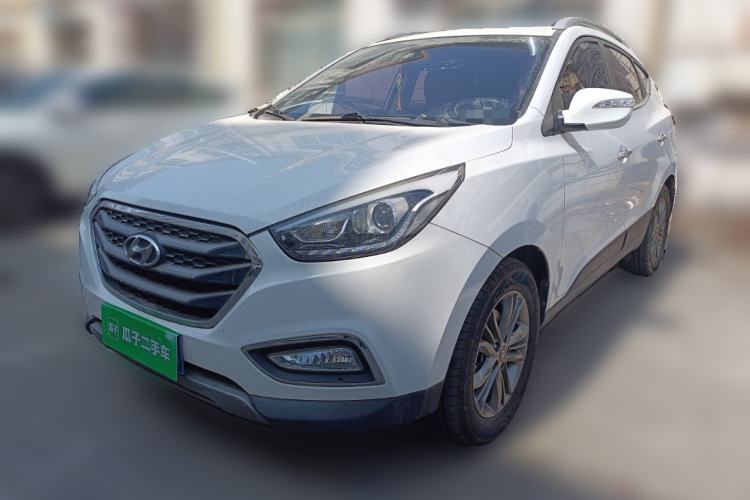 Used Hyundai ix35 2015 2.0L Automatic 2WD Smart Version China V Standard