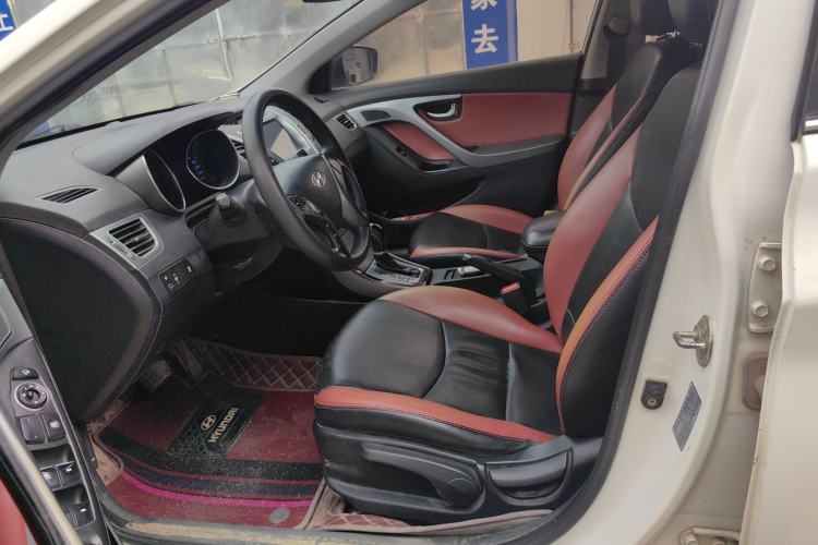 Used Hyundai Elantra (5th Generation / Langdong) 2016 1.6L Automatic Prestige Model
