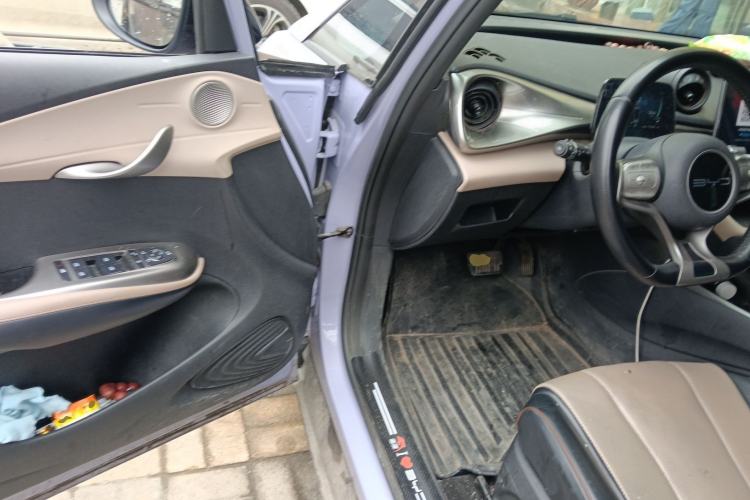 Used BYD Dolphin 2023 420 km Fashion Edition
