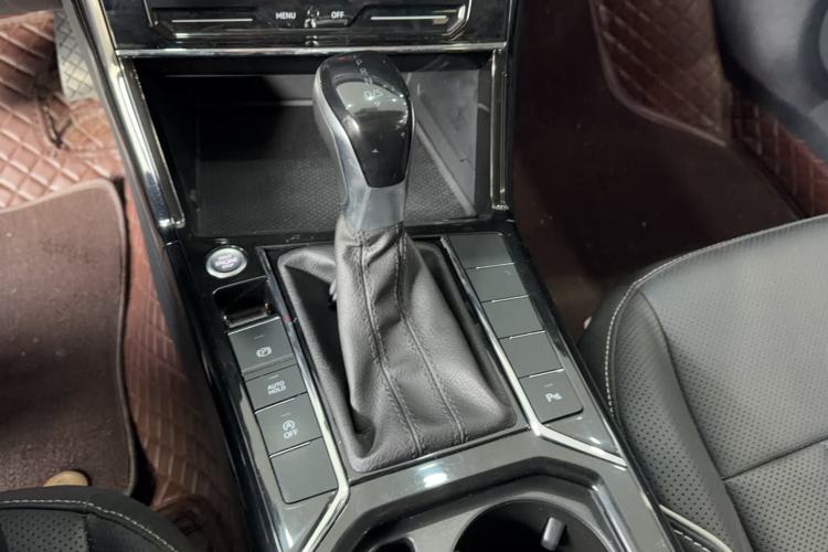 Used Volkswagen Passat 2024 330TSI Elite Edition
