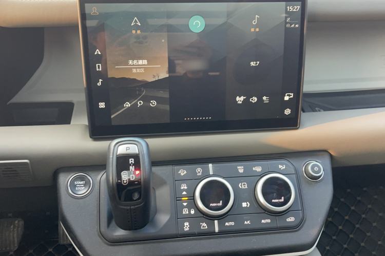 Used Land Rover Defender 2024 90 2.0T P300 S
