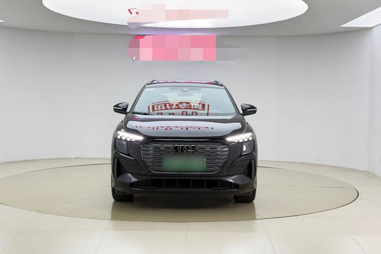 Used Audi Q5 e-tron 2023 40 e-tron Starry Edition Mecha Kit
