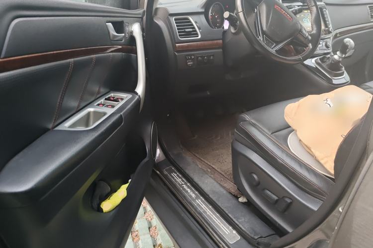 Used Haval H6 2014 Sport Version 1.5T Manual Two-Wheel Drive Elite Edition