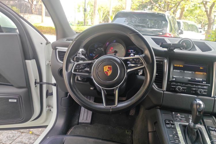 Used Porsche Macan 2016 Macan S 3.0T Steering Wheel