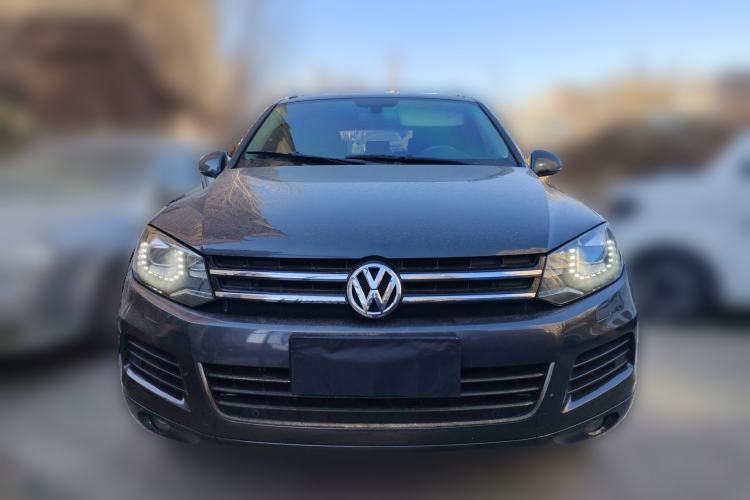 Used Volkswagen Touareg 2011 3.0 TSI Comfort Version

