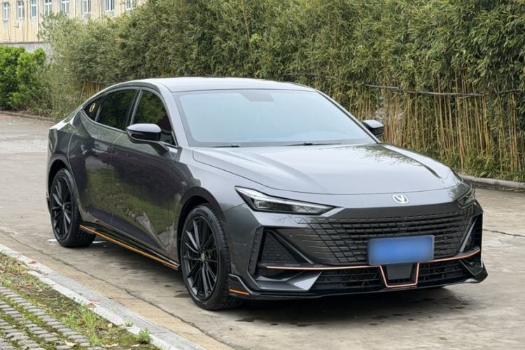 Used CHANGAN UNI-V 2022 1.5T Sport Edition Exterior 3