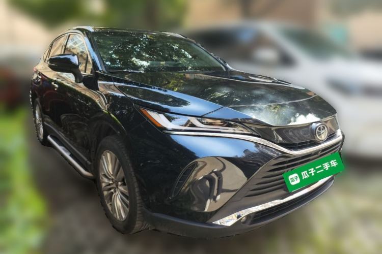 Used Toyota Harrier 2023 2.0L CVT Two-Wheel Drive Deluxe Edition Front Right 45 Deg