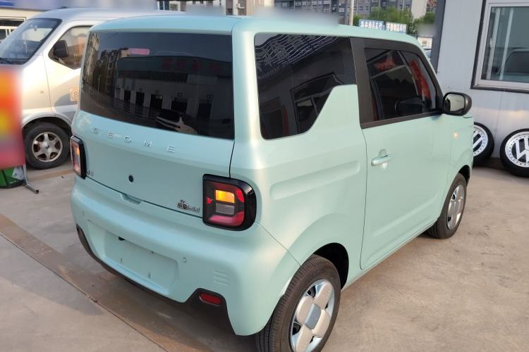 Used Geely Galaxy Panda 2024 Panda Mini 200km Endurance Bear