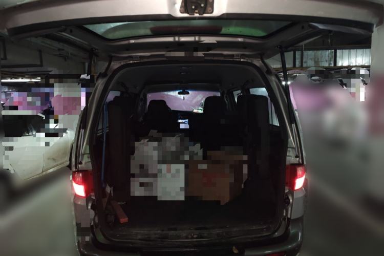 Used JAC Group Refine 2011 2.0L Shuttle Gasoline Comfort Edition HFC4GA3 Trunk