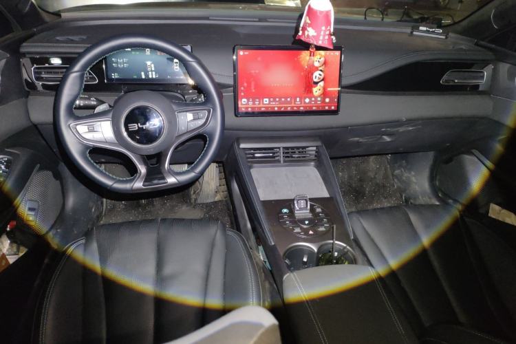 Used BYD Seal 06 New Energy 2025 DM-i Smart Drive 120KM Deluxe Model Center Console