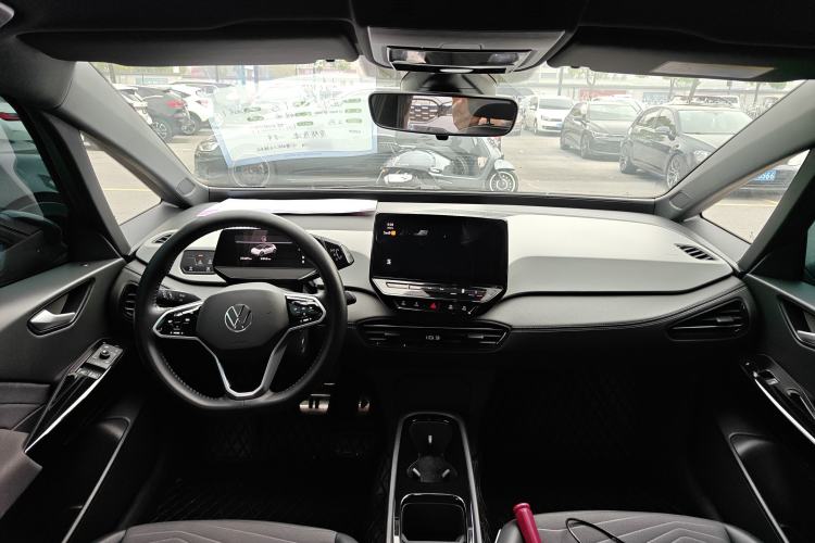 Used Volkswagen ID.3 2024 Pure & Smart Edition