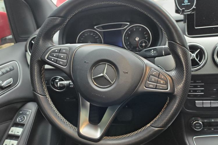Used Mercedes-Benz B-Class 2015 B 200 Fashion Model