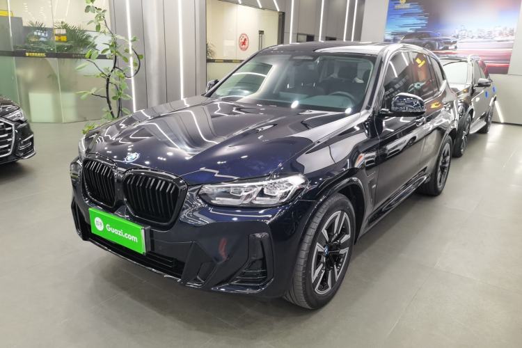 Used BMW iX3 2022 Leading Model