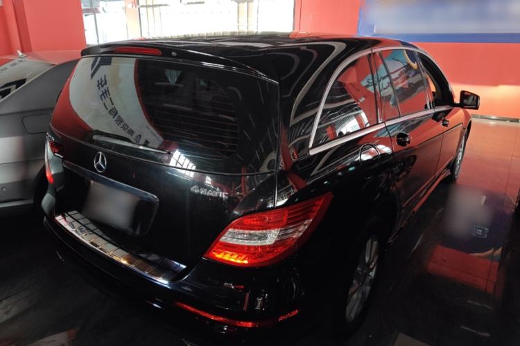 Used Mercedes-Benz R-Class 2014 R 320 4MATIC Business Model