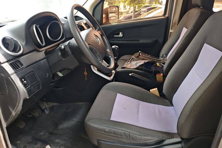 Used CHANGAN KAICHENG Ruixing M70 2019 1.5L Comfort Edition 6-Seater China VI Standard Flat-Top Dual-Swing Doors DAM15KL
