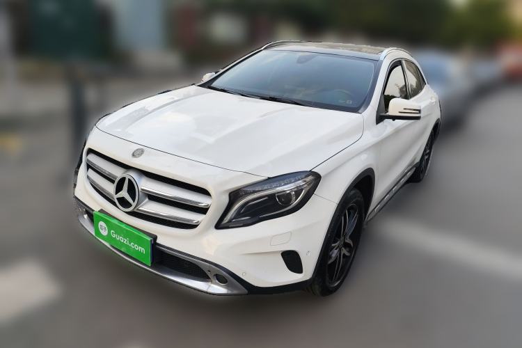Used Mercedes-Benz GLA 2017 GLA 220 4MATIC Fashion Model