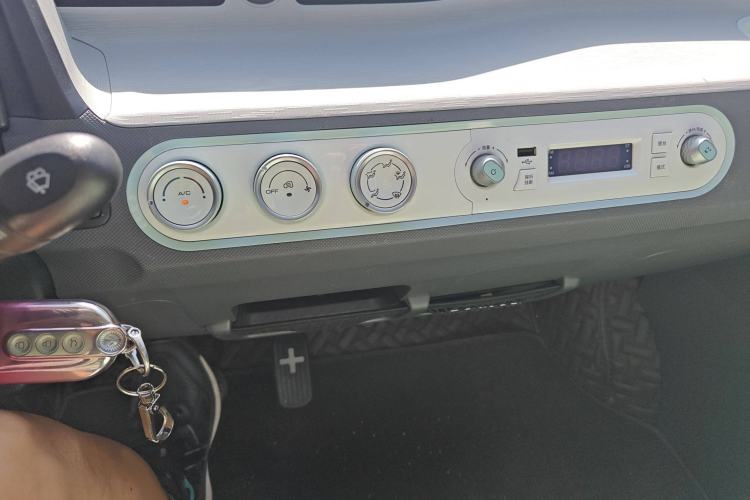 Used Wuling Hongguang MINIEV 2022 Macaron Premium Model – Lithium Iron Phosphate