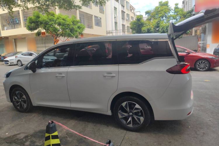 Used GAC Trumpchi M6 2023 PRO 270T DCT Luxury Edition