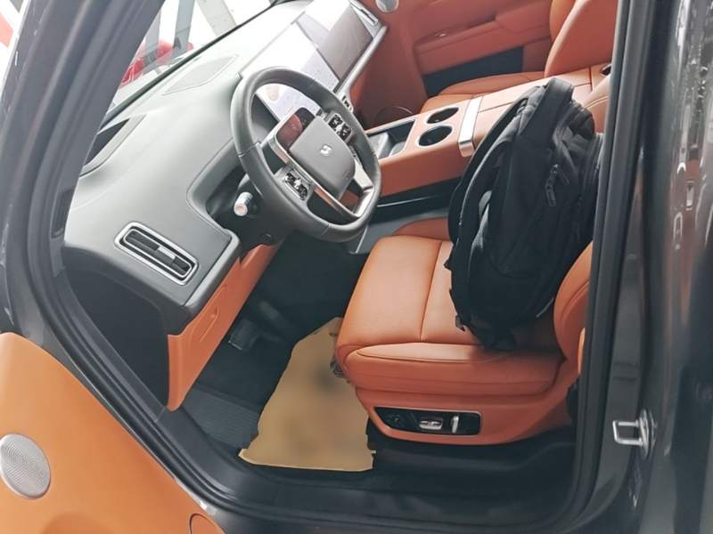 Used Li Auto L9 2022 Max model — 14