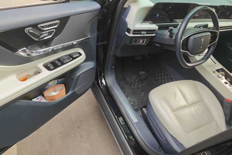 Used Lincoln Corsair 2023 2.0T Two-Wheel-Drive Luxury Edition