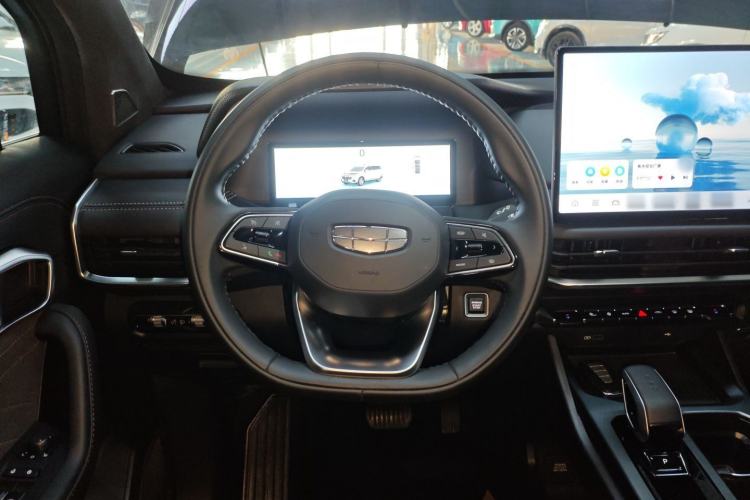 Used Geely Auto Haoyue L 2025 2.0T DCT Luxury Edition